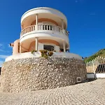 Lighthouse - House With Amazing Sea Views * סאו מרטיניו דו פורטו