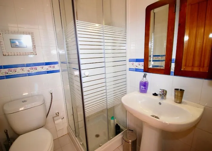 Lighthouse - House With Amazing Sea Views *