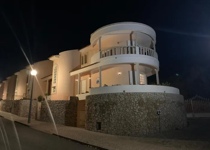 Lighthouse - House With Amazing Sea Views * São Martinho do Porto